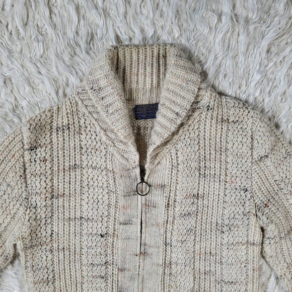 Vintage Chunky Pendleton Wool Cardigan knit Sweater Size Small - Picture 2 of 15